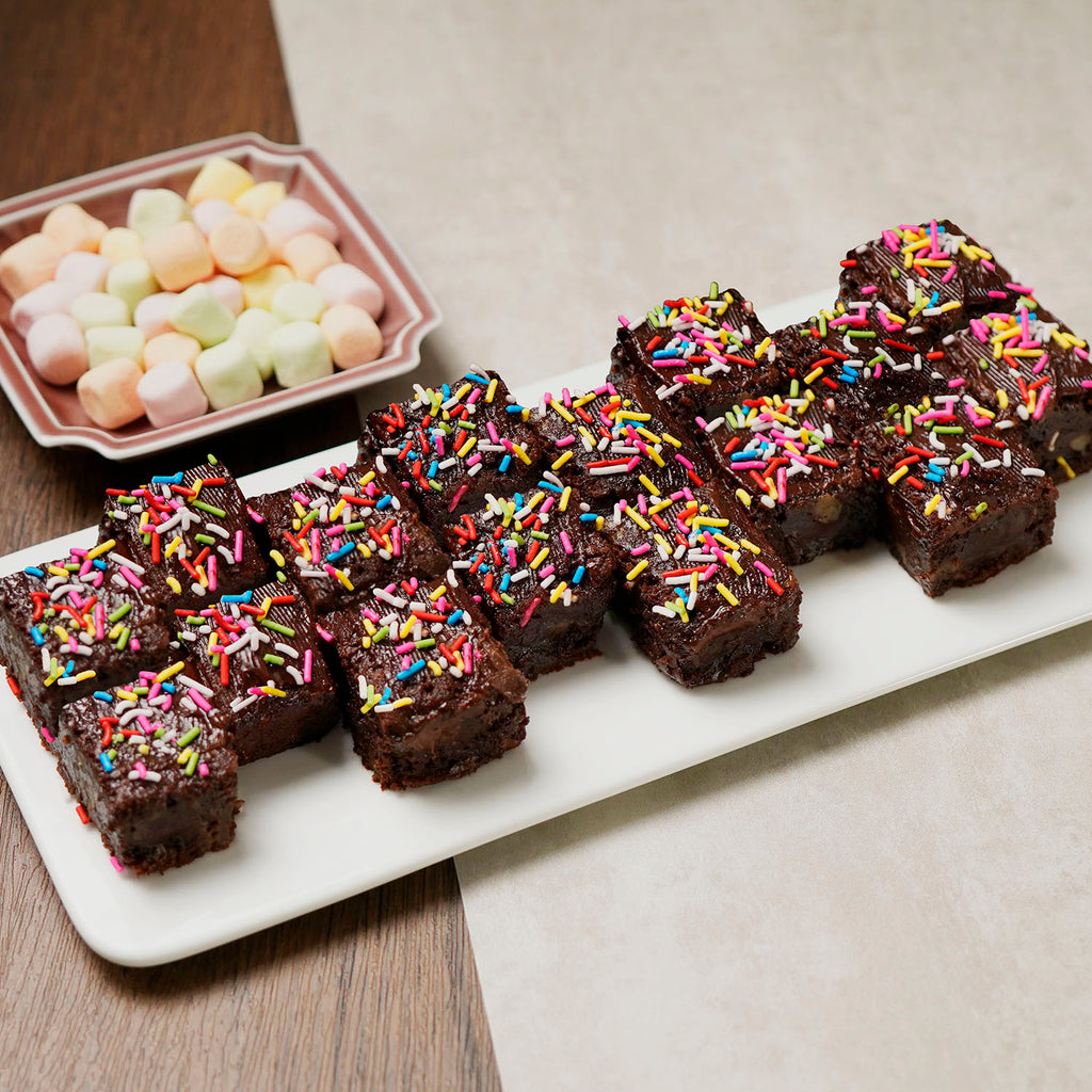 豐食 FEAST 網上訂外賣到會 / 派對到會 / Party Food Catering Service Hong Kong: 核桃朱古力布朗尼伴棉花糖 Pecan Nut & Chocolate Brownies with Marshmallow